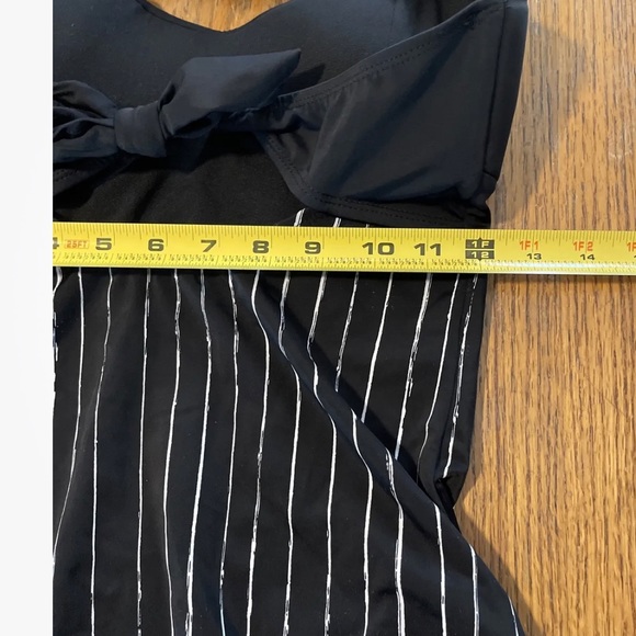 S The Nightmare Before Christmas Jack Skellington Swimsuit Swim Small Black Pool - Picture 3 of 8